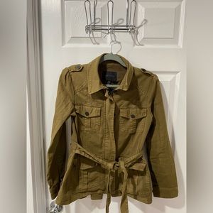 Sanctuary khaki jacket, women’s size S, good condition, belted.